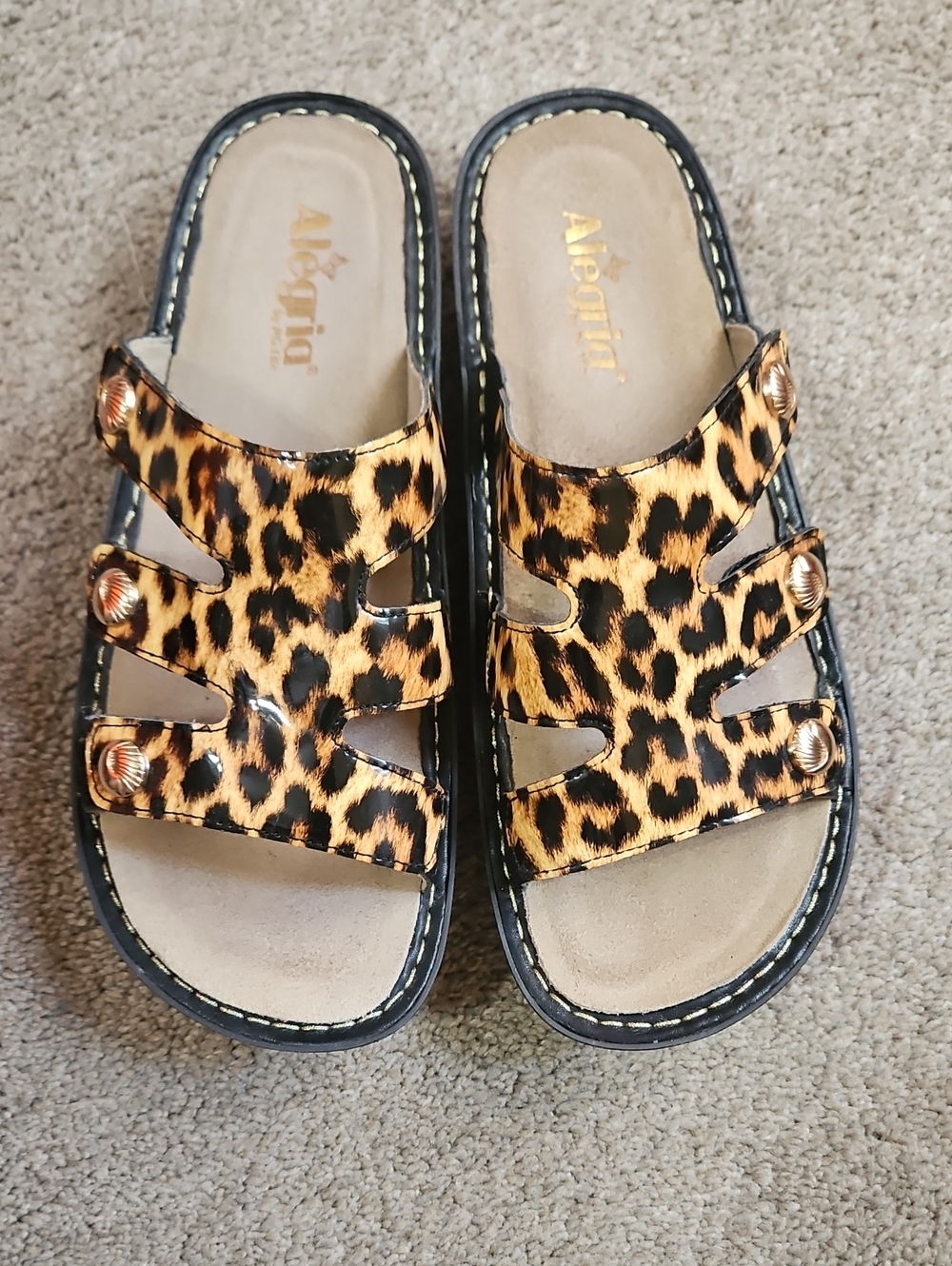 Alegria Womens Leopard Print Slide Sandals - Black & Brown